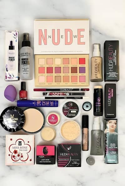 Ultimate 15-in-1 Full Glam Makeup Deal - FREE DELIVERY + 2-Day Return