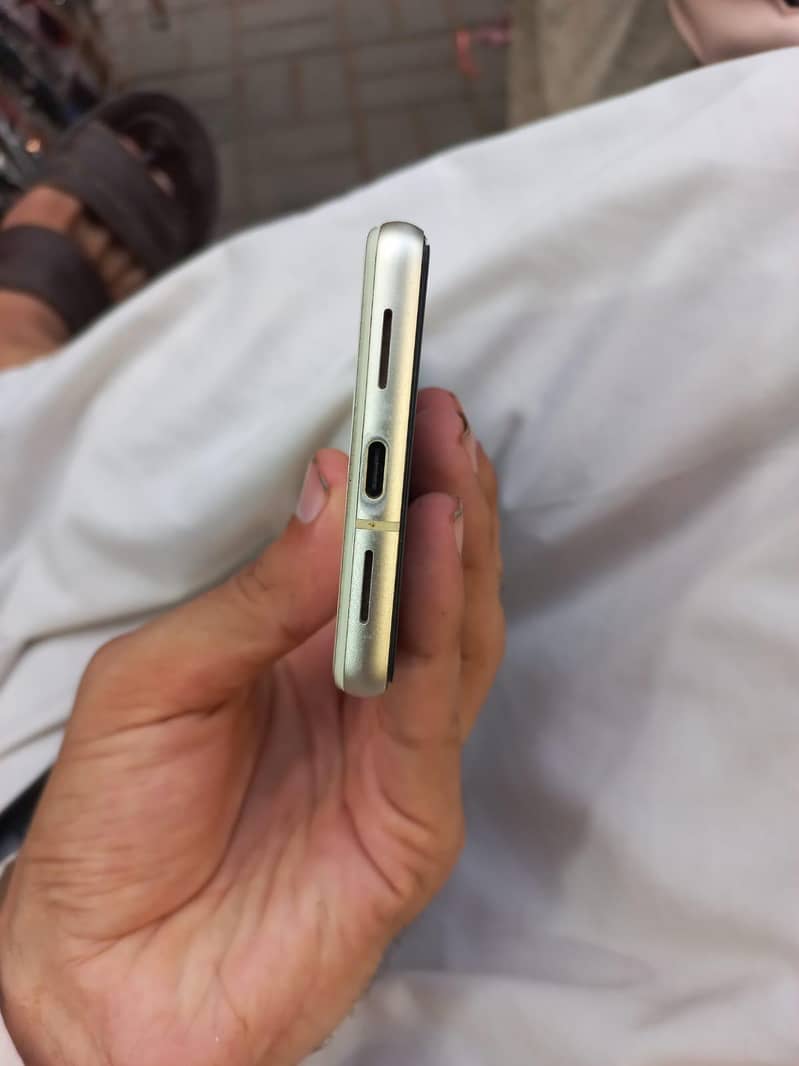 Google Pixel 7 0