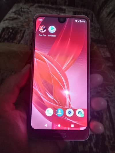 Sharp Aquos R2
