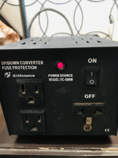 Voltage converter