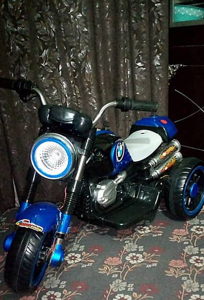 kids BMW heavy bike for 4 to 6 years child