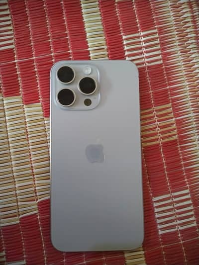 Apple iPhone 15 Pro Max