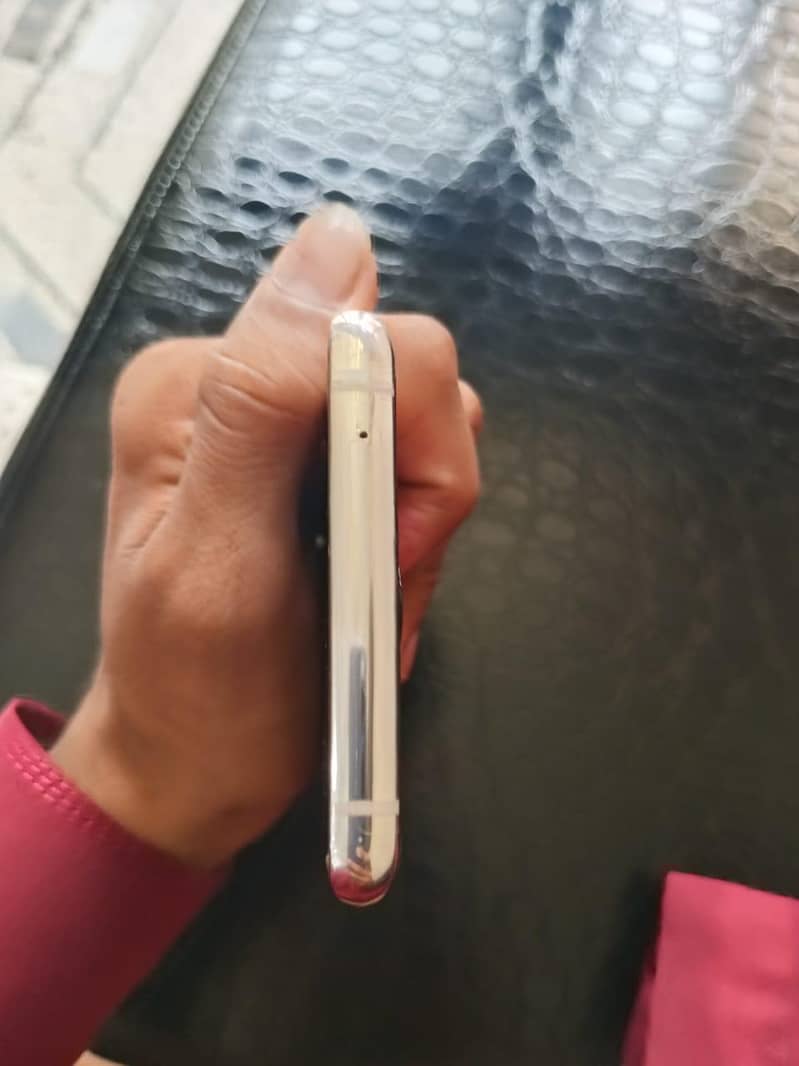 One Plus 8 5
