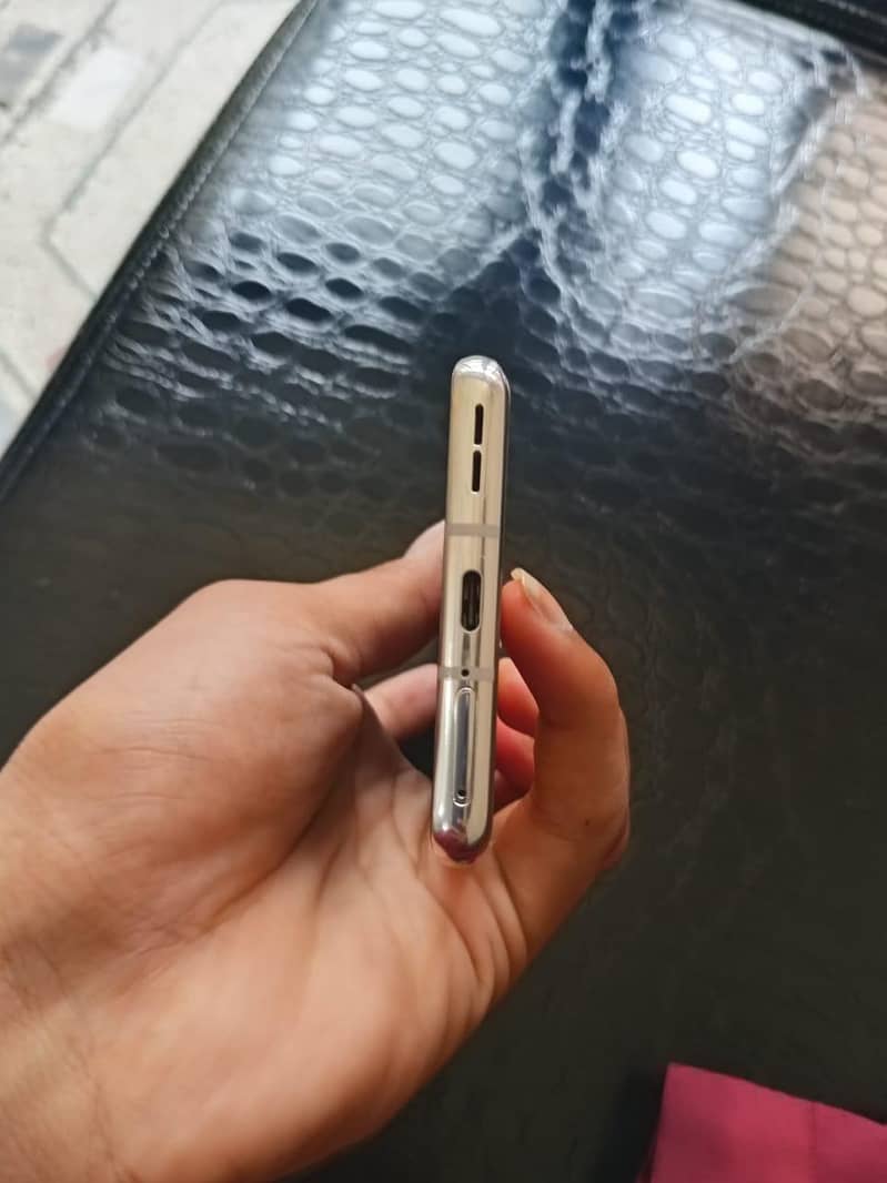 One Plus 8 6
