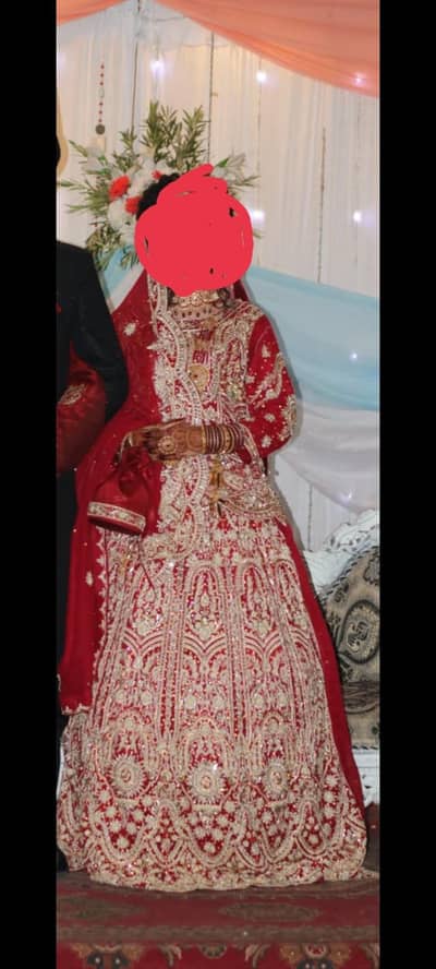 stunning Bridal barat Lehenga / Walima Maxi for sale in 10/10 condi