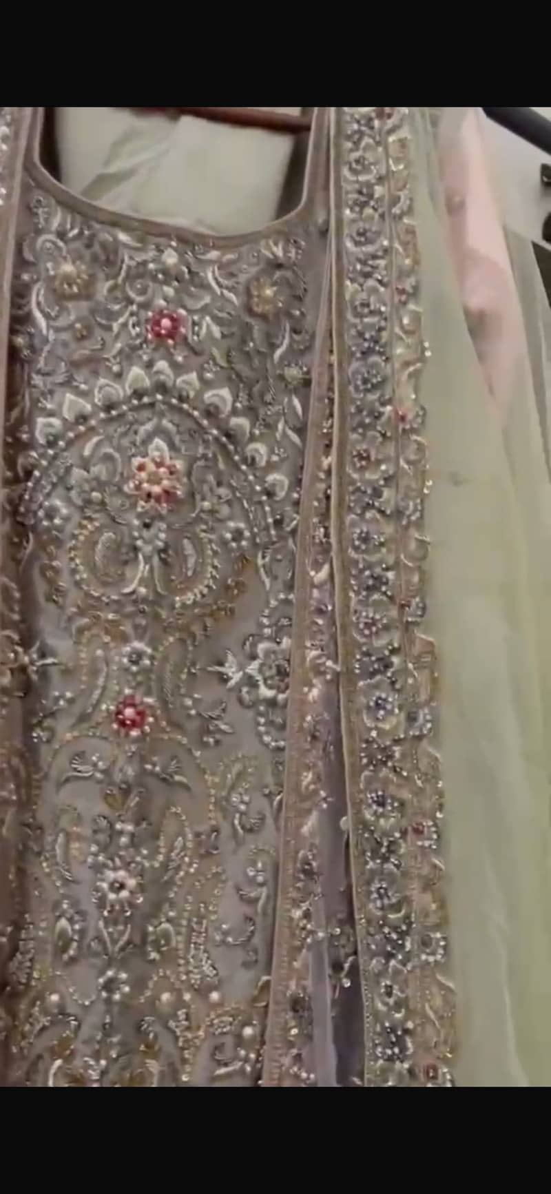 #wedding #bride} 0