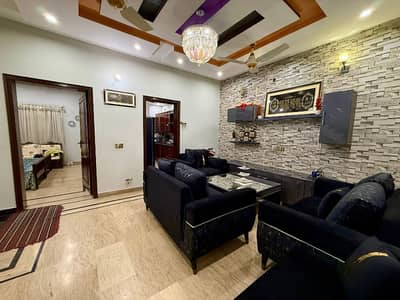5 Marla beautiful portions available for rent