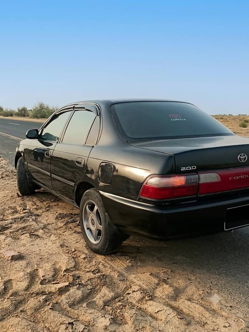 2.0D Saloon 1