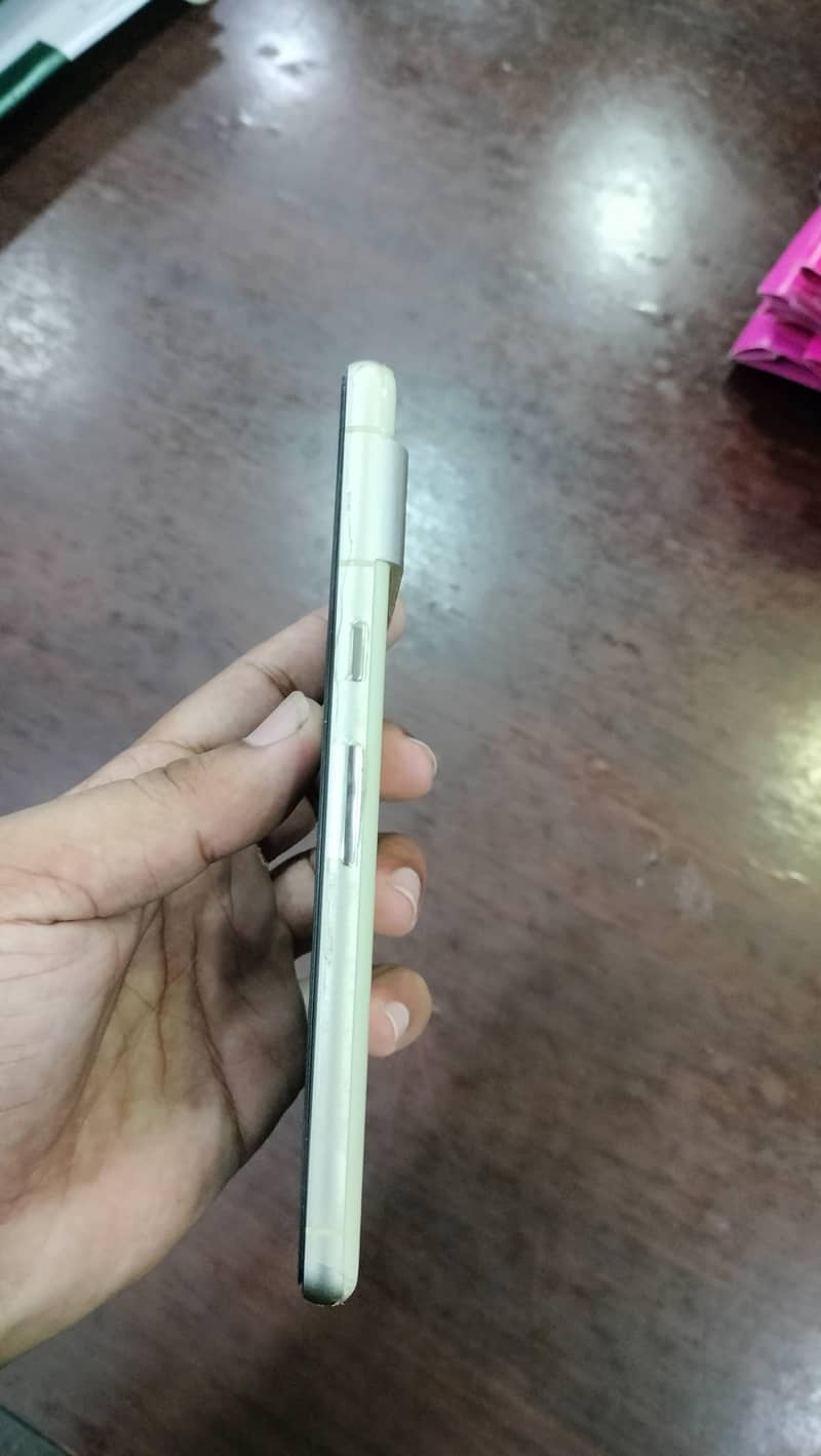 Google Pixel 7 2
