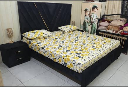 Bed set / Double Bed Set/ Beds / Furniture