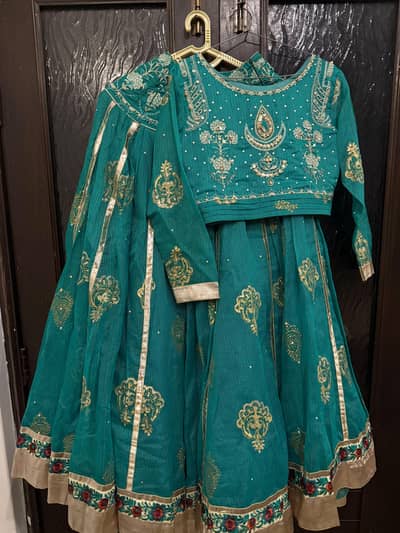 teal color lehenga chohli
