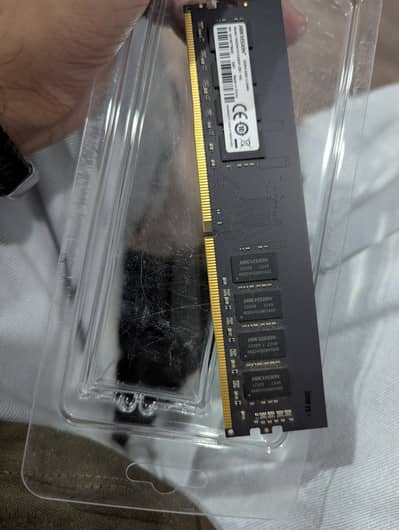 Hikvision 16GB  DDR-4 ram desktop