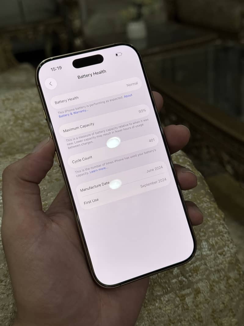Apple iPhone 16 Pro 7