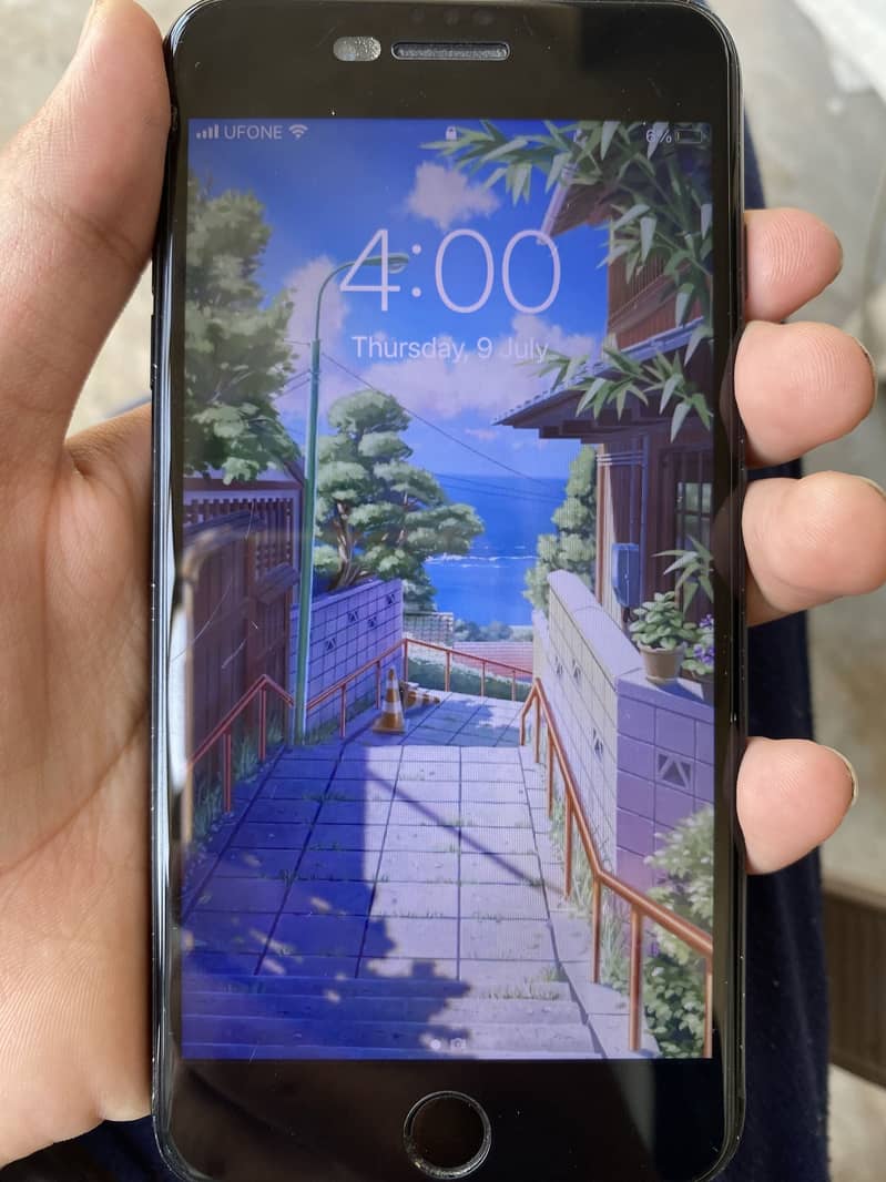 Apple iPhone 7 Plus 5