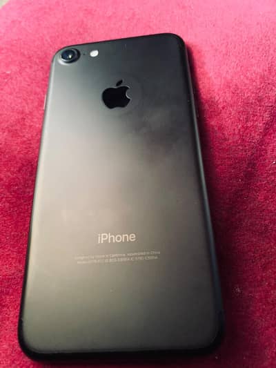Apple iPhone 7