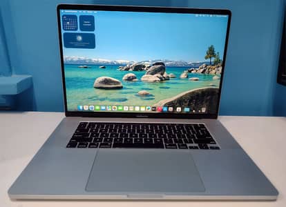 MacBook Pro 2019 - Core i7 - 16 inches |16GB | 512GB with BOX