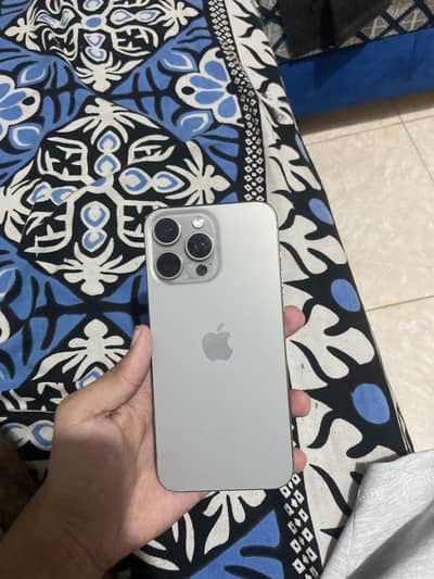 Apple iPhone 15 Pro Max