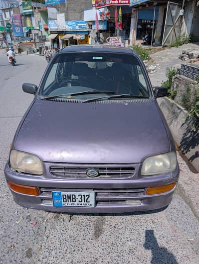 Daihatsu Cuore 2002