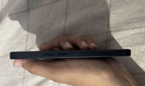 Apple iPhone 14