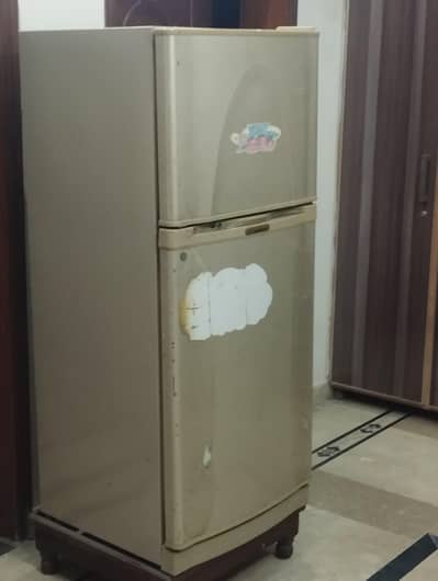 original dawlance 9170wb refrigerator 2 door open