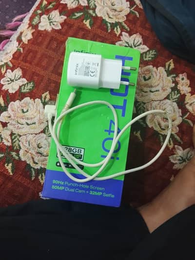Infinix Hot 40i