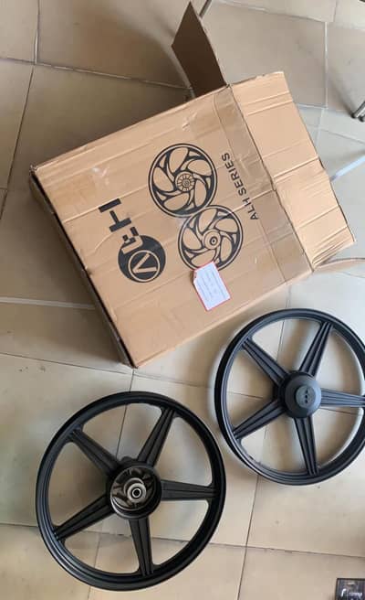 Honda cg 125 Alloy rims availbel for sale Alloy wheels