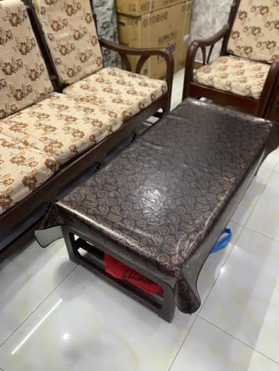 Used 5 seater Sofa with Table