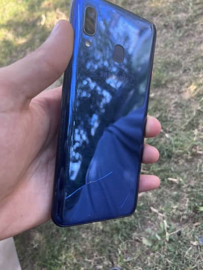 Samsung Mobile A20