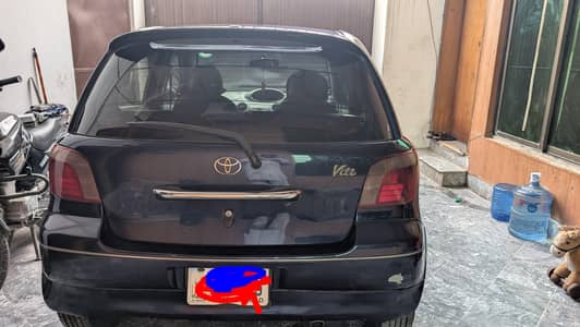 Toyota Vitz 2000