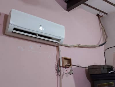 Haier DC inverter 1 Ton 10/10 condition