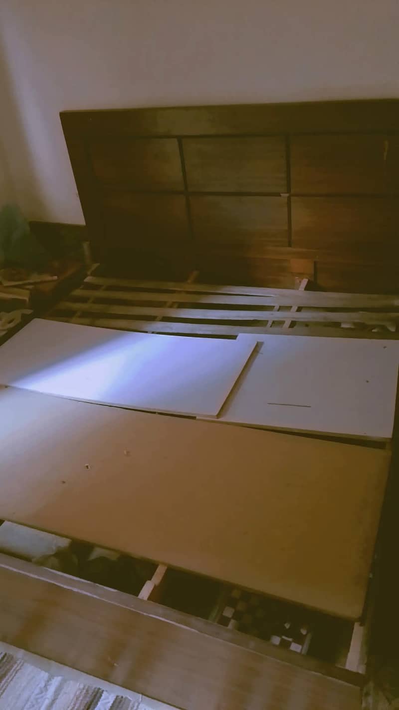 king size bed 3