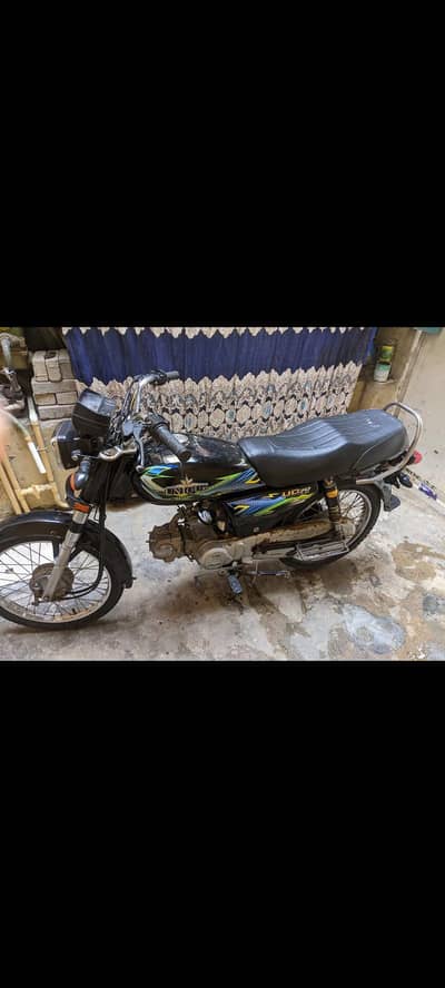 Urgent sale contact 03164396292