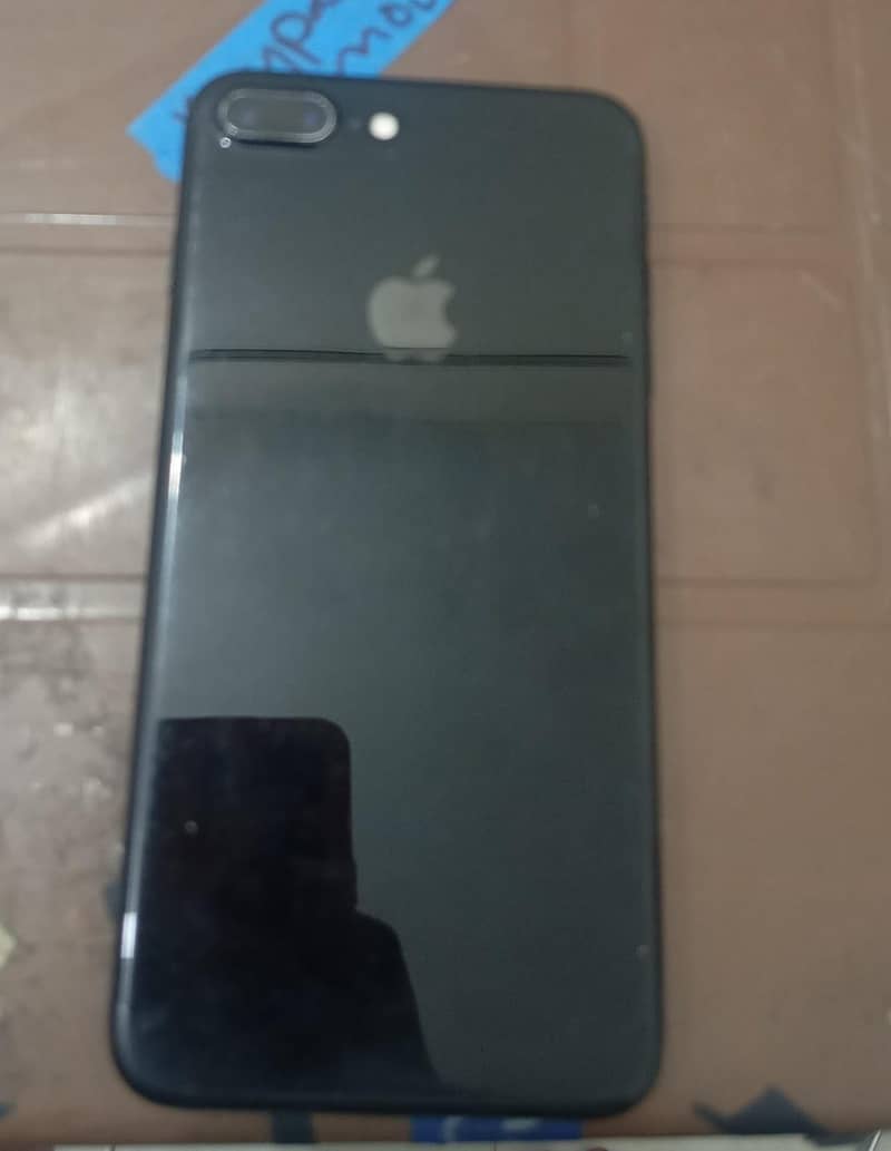 Apple iPhone 7 Plus 0