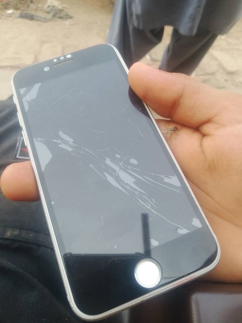 Apple iPhone 8 2