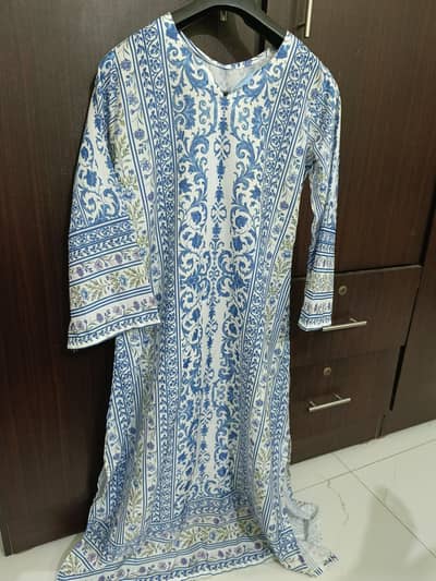 2 piece stitched kaftaan
