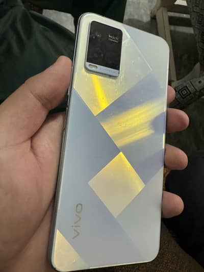 Vivo Y21