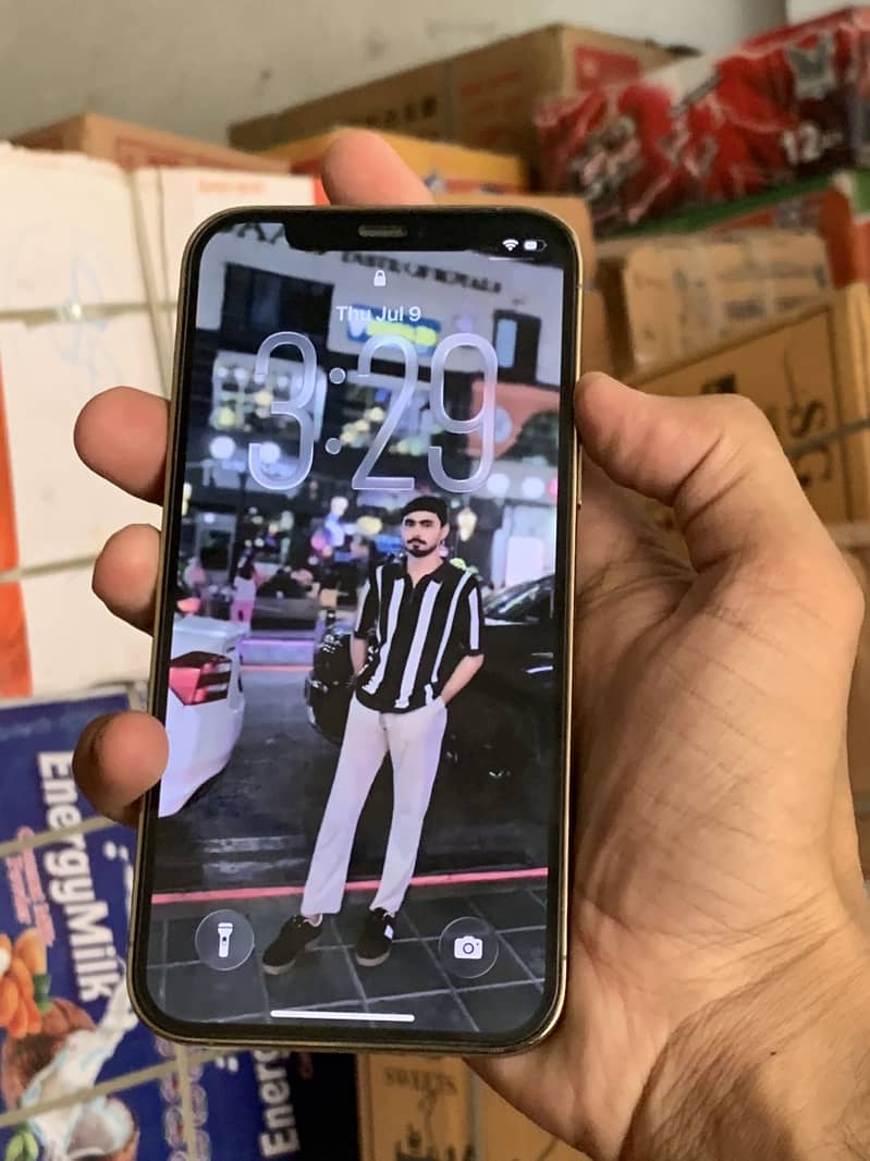 Apple iPhone 12 Pro 6