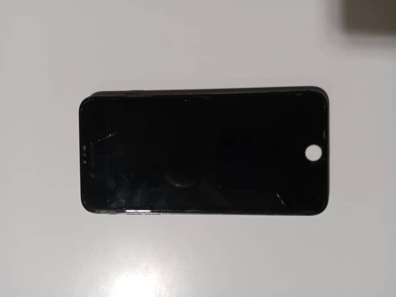 Apple iPhone 7 Plus 0