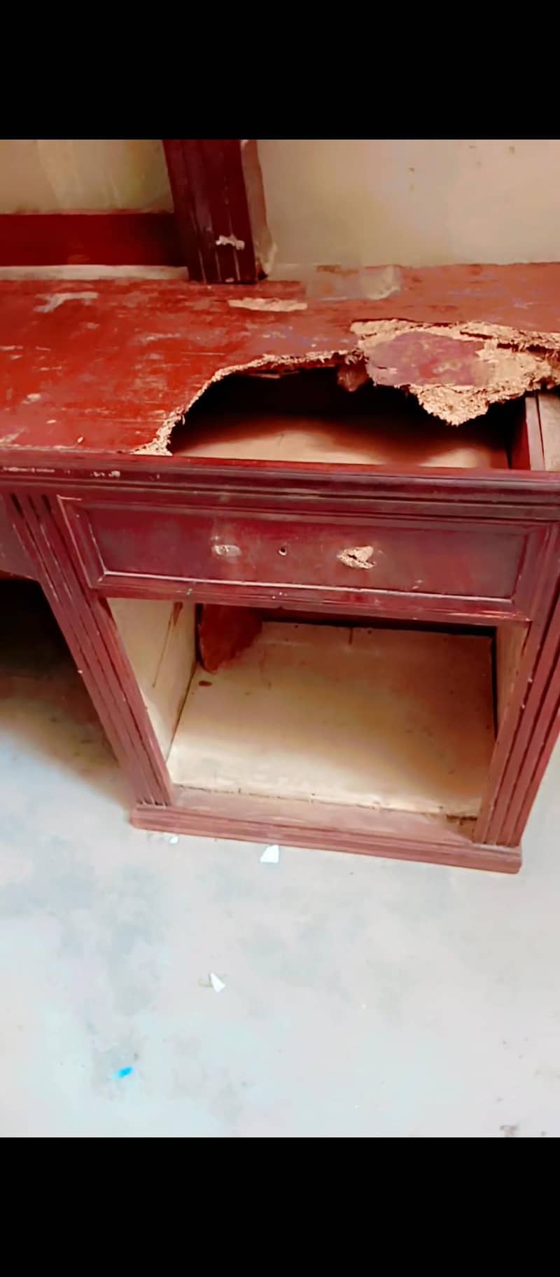 dressing table 1
