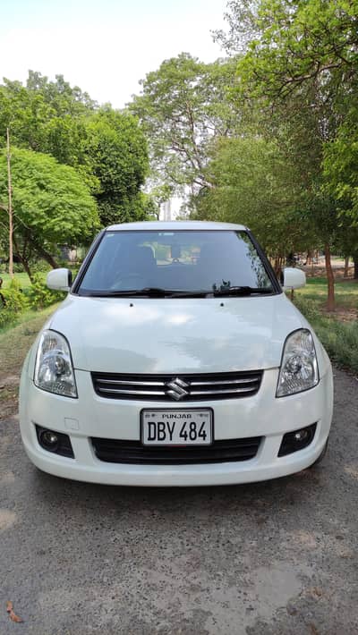 Suzuki Swift DLX Automatic 2020 model