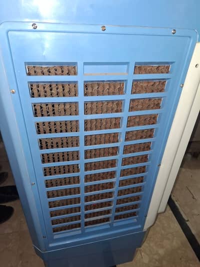 Lit li used brand new condition contact number 03086511945