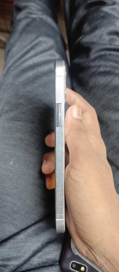 Apple iPhone 12 Pro