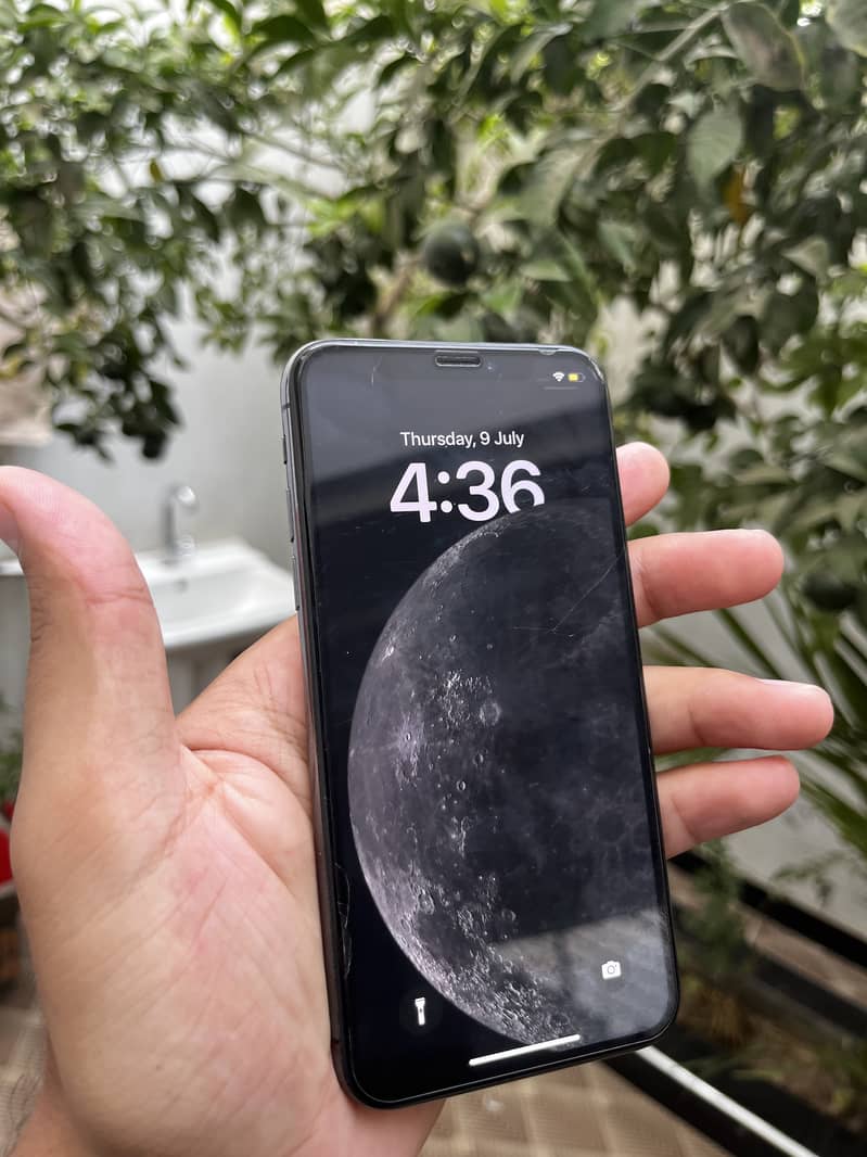 Apple iPhone X 9