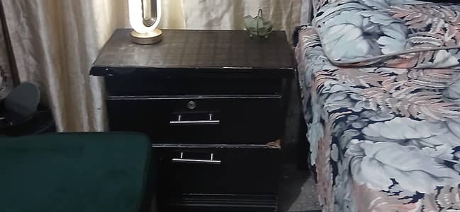 King bed for sale