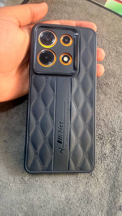 Infinix Note 30