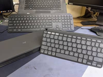 Logitech Keys to go 2 trio Bluetooth tiny keyboard