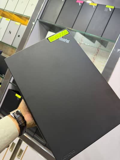 Lenovo ThinkPad P51s Workstation | Core i7 8th Gen | 16GB RAM | 256GB