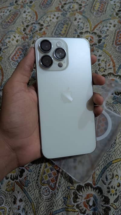 Apple iPhone 15 Pro Max