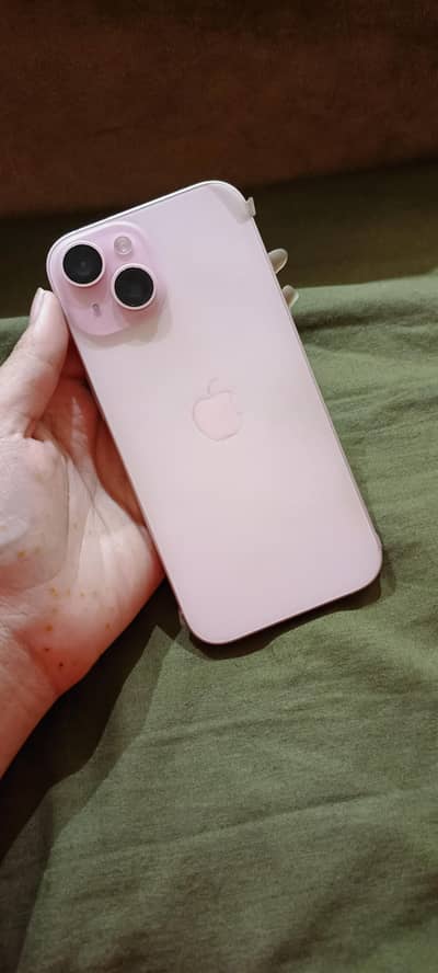 Apple iPhone 15