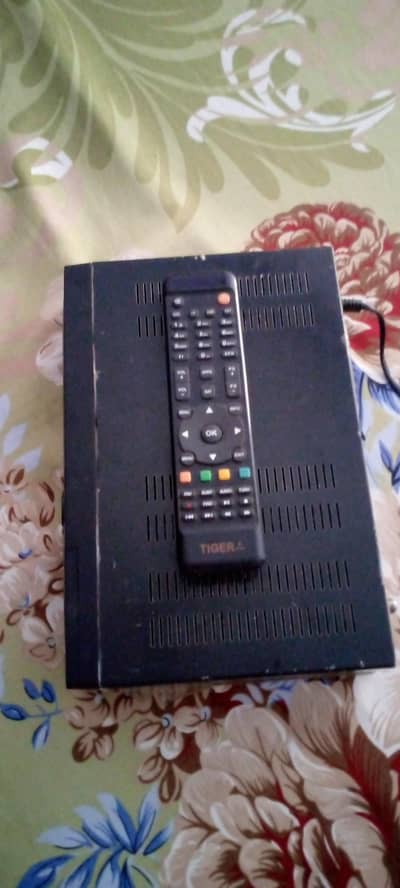 Tiger T8 high class v2 dish reciever
